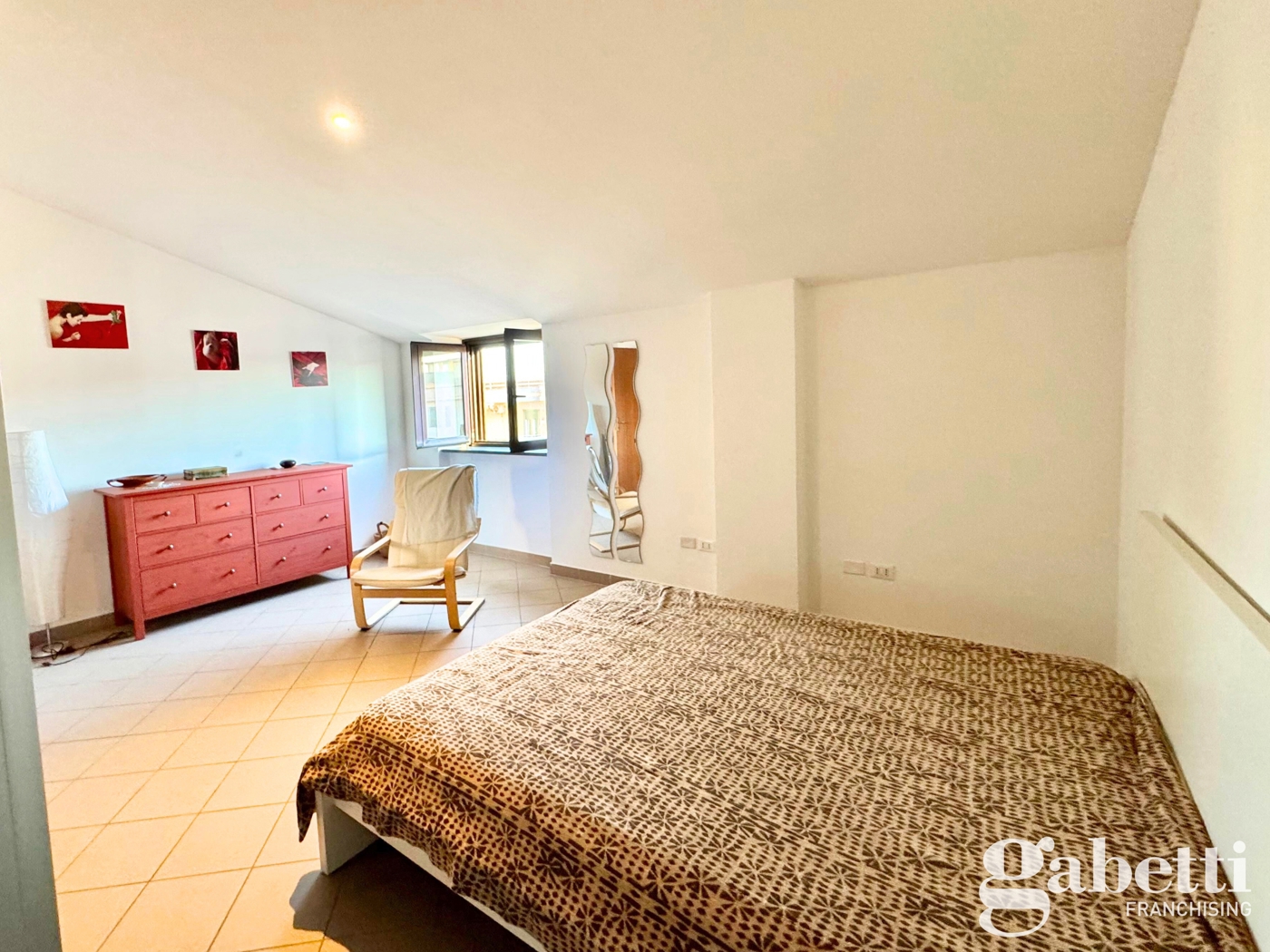 Trilocale arredato in affitto a Pomigliano d'Arco