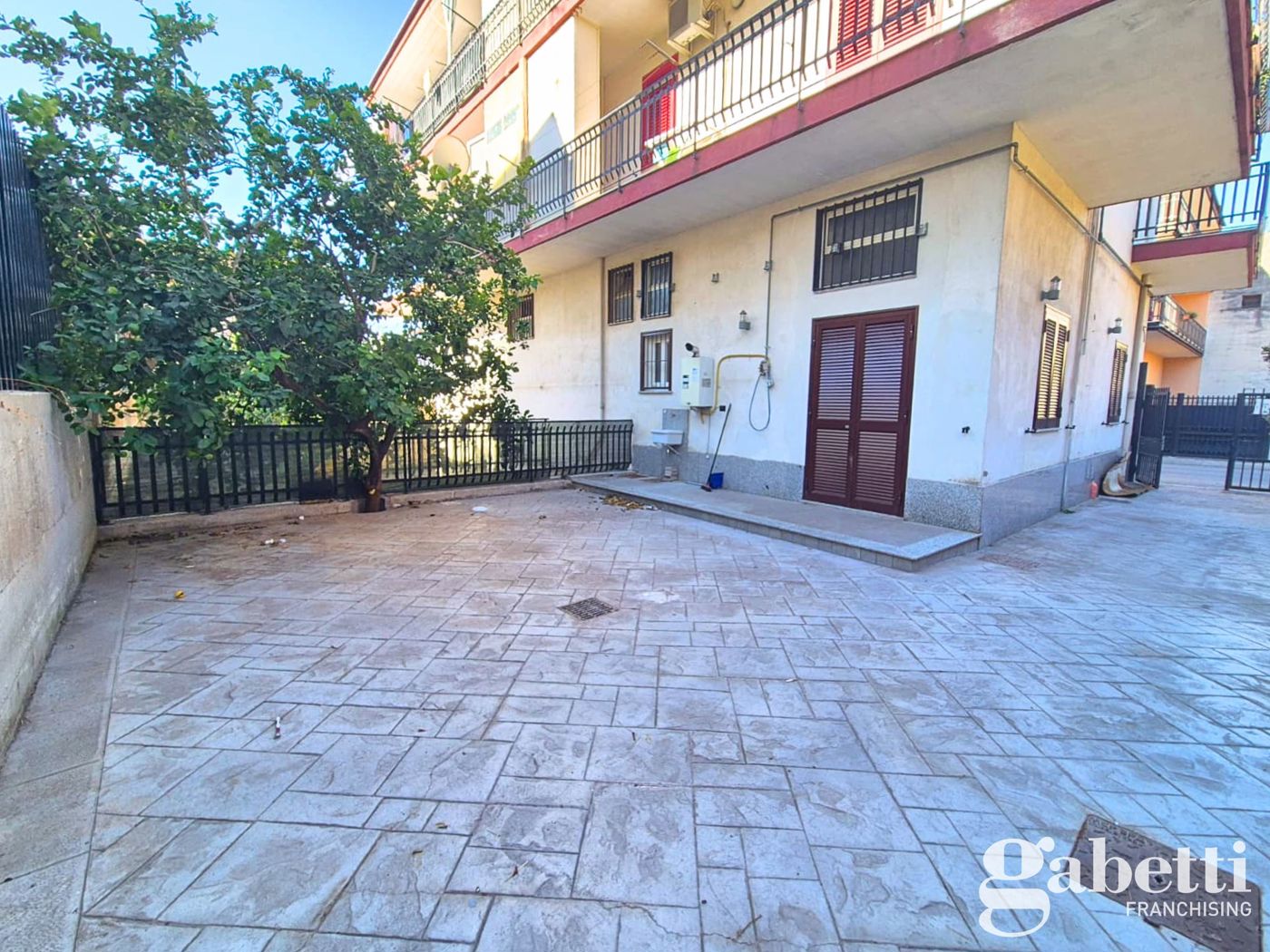 Bilocale arredato in affitto a Castello di Cisterna