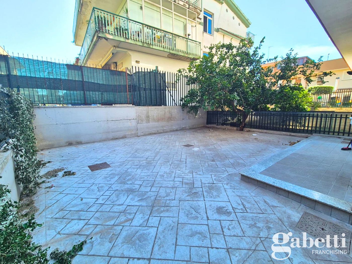 Bilocale arredato in affitto a Castello di Cisterna