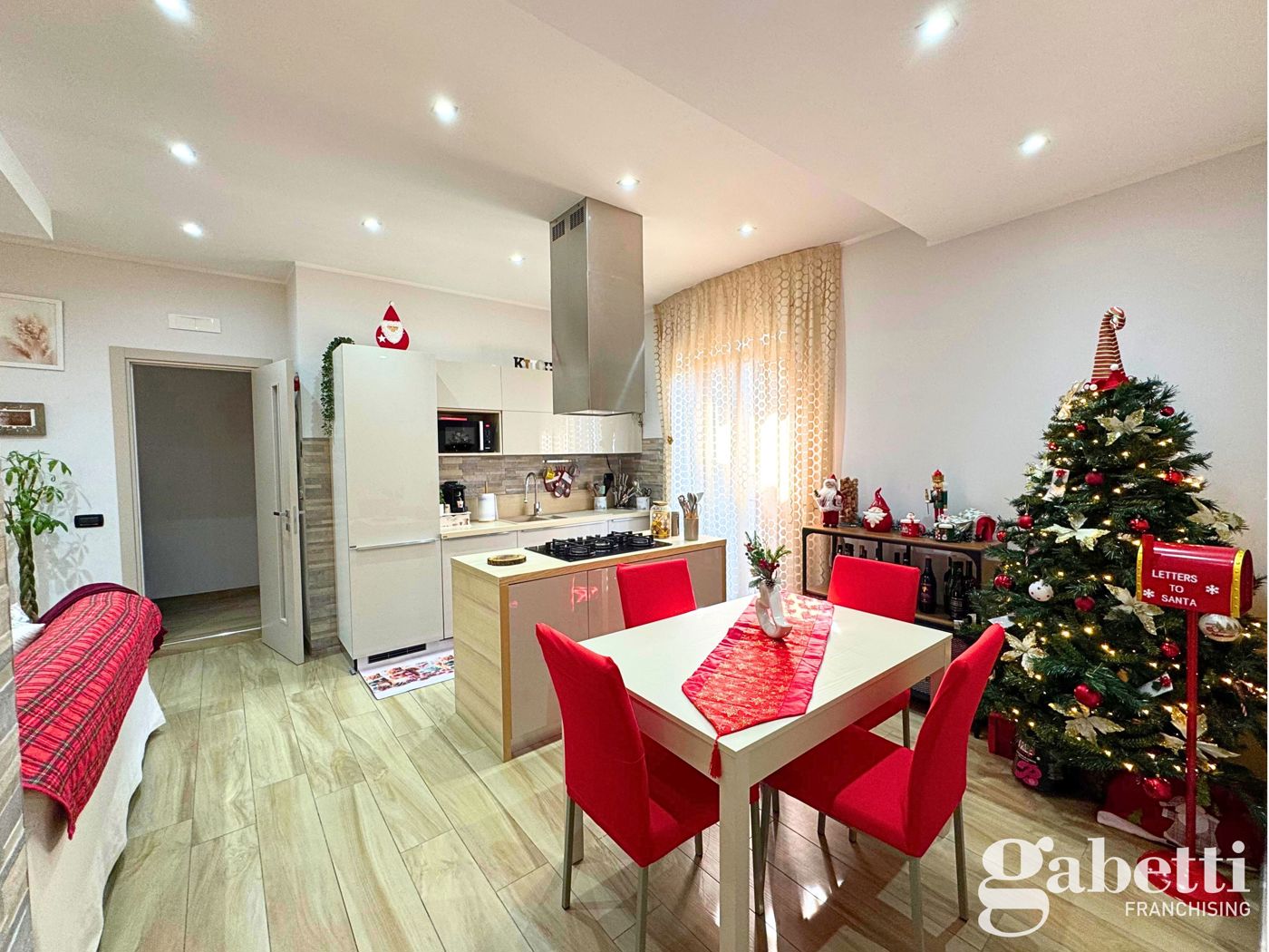 Trilocale con box a Pomigliano d'Arco