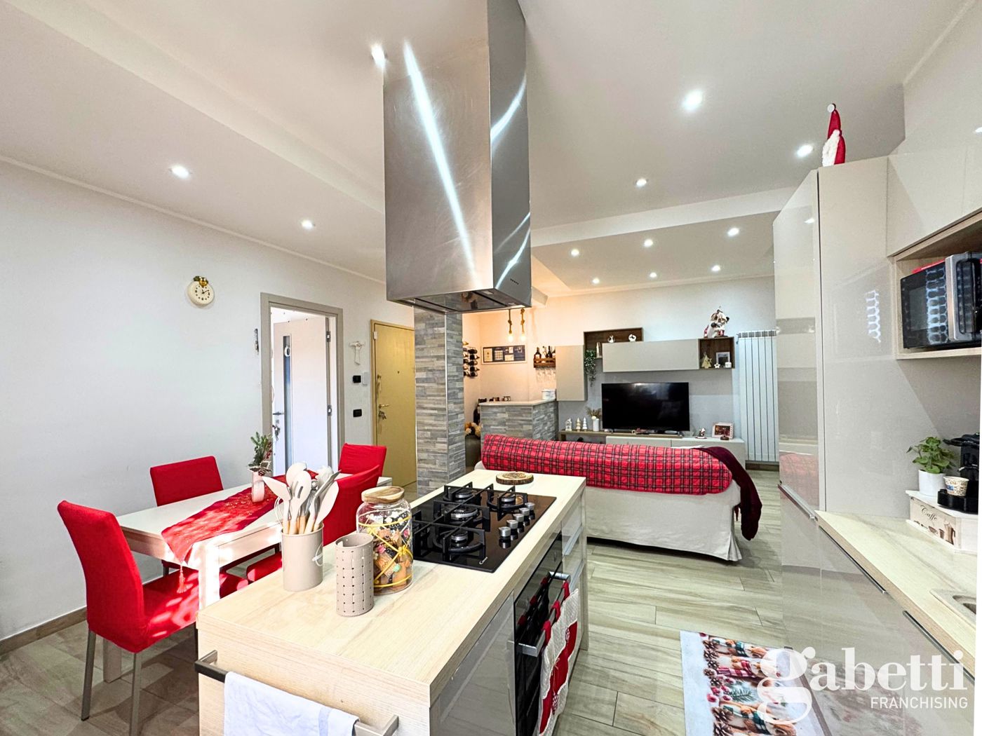 Trilocale con box a Pomigliano d'Arco