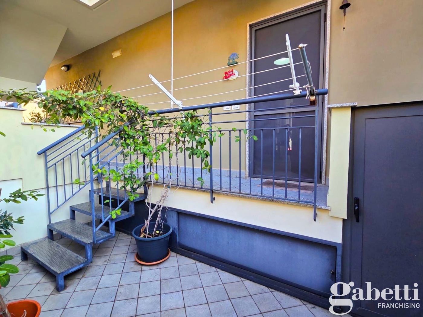 Bilocale con box a Pomigliano d'Arco