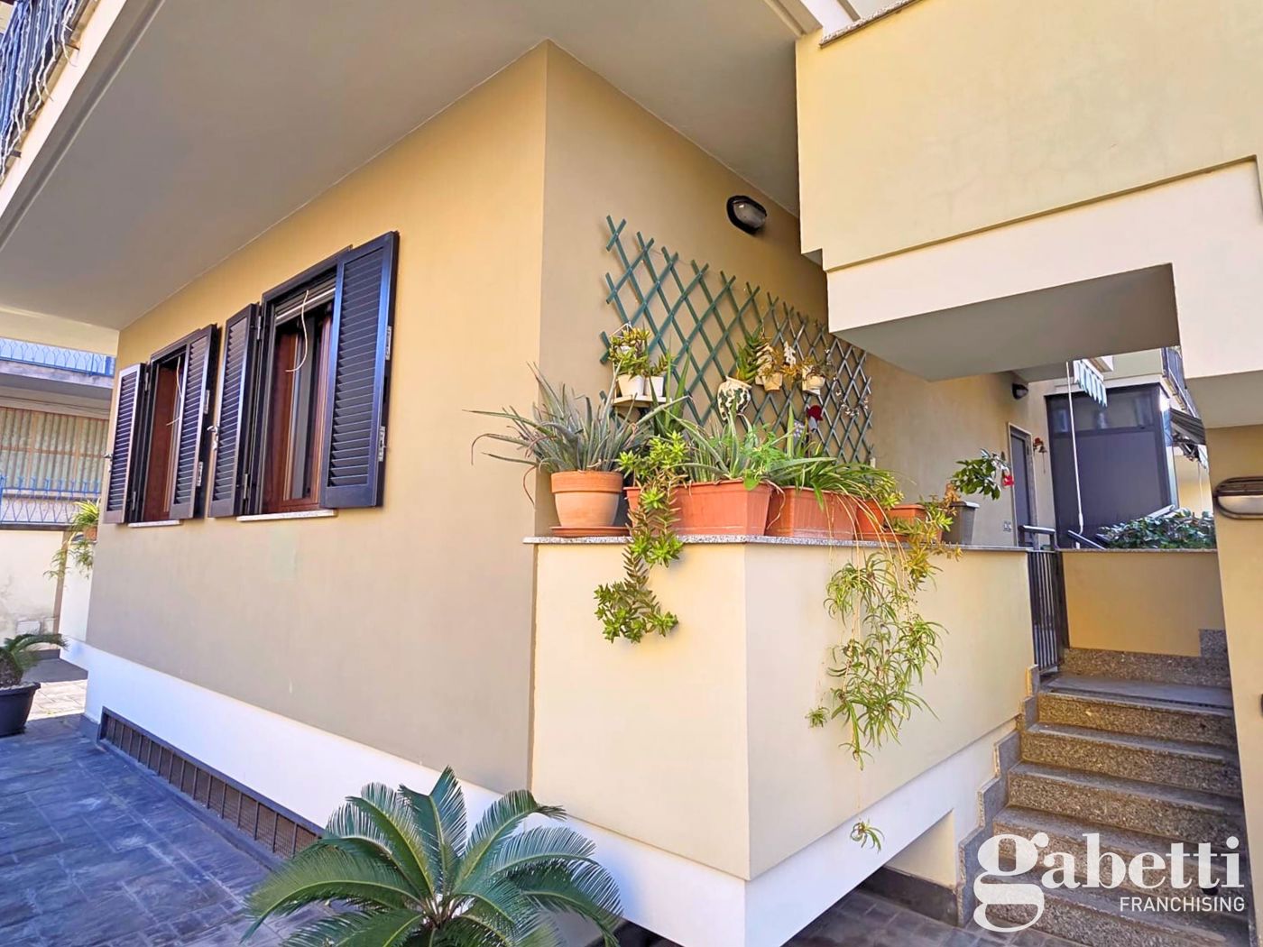 Bilocale con box a Pomigliano d'Arco