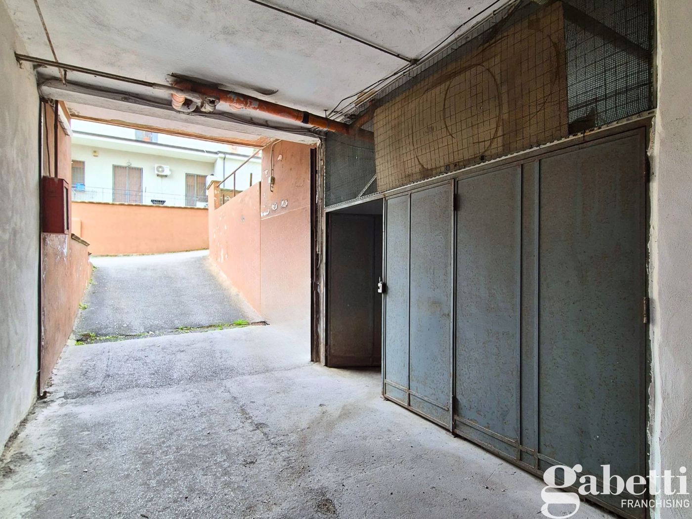 Box/Garage 17mq in affitto a Pomigliano d'Arco