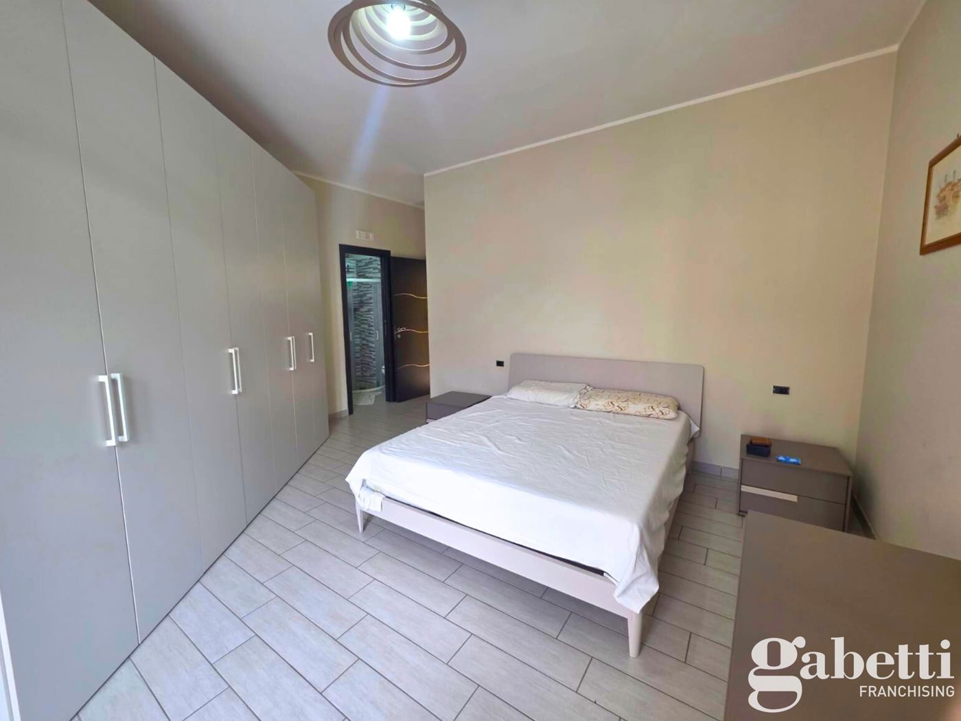 Trilocale arredato in affitto a Pomigliano d'Arco