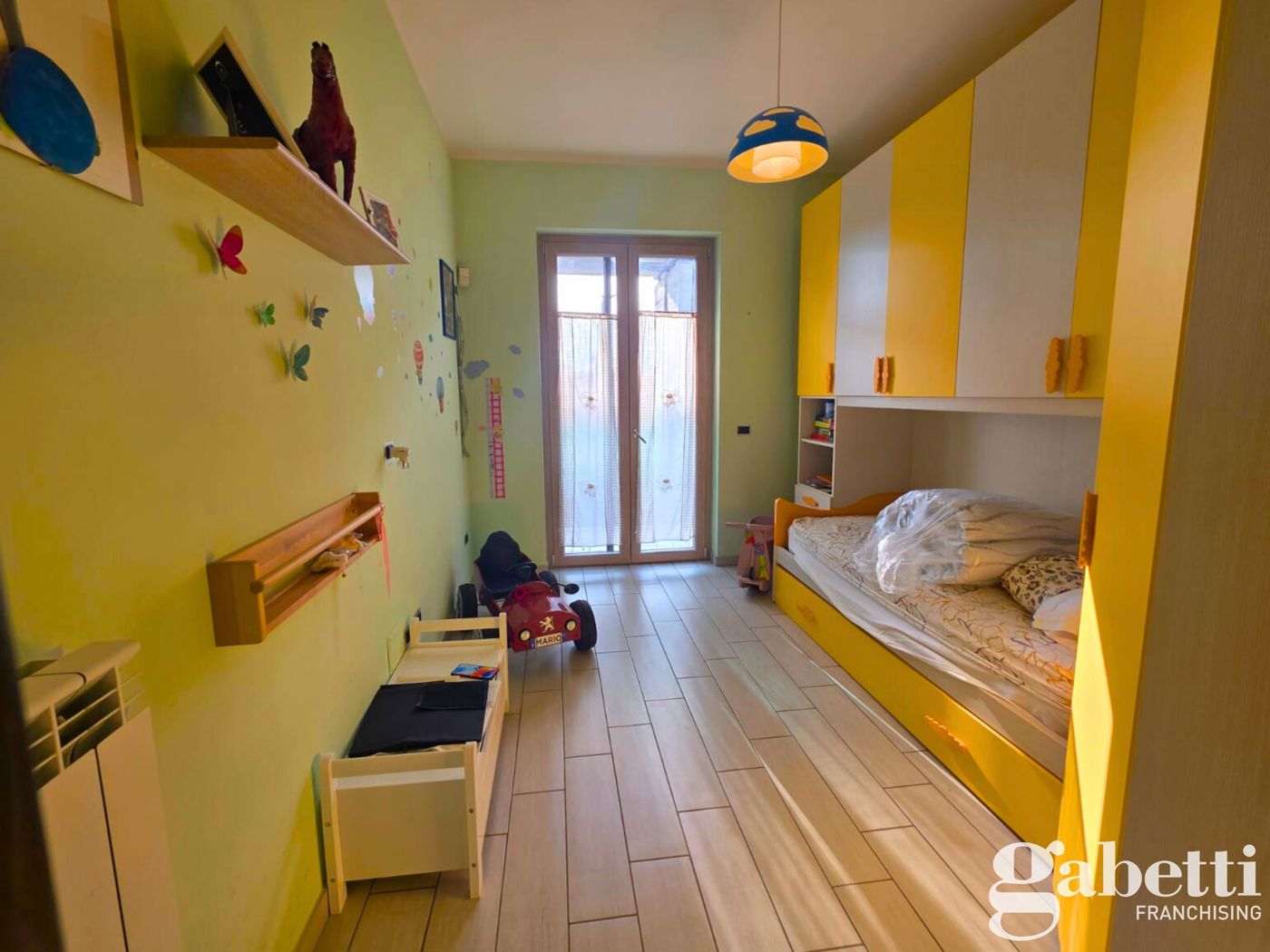 Trilocale arredato in affitto a Pomigliano d'Arco