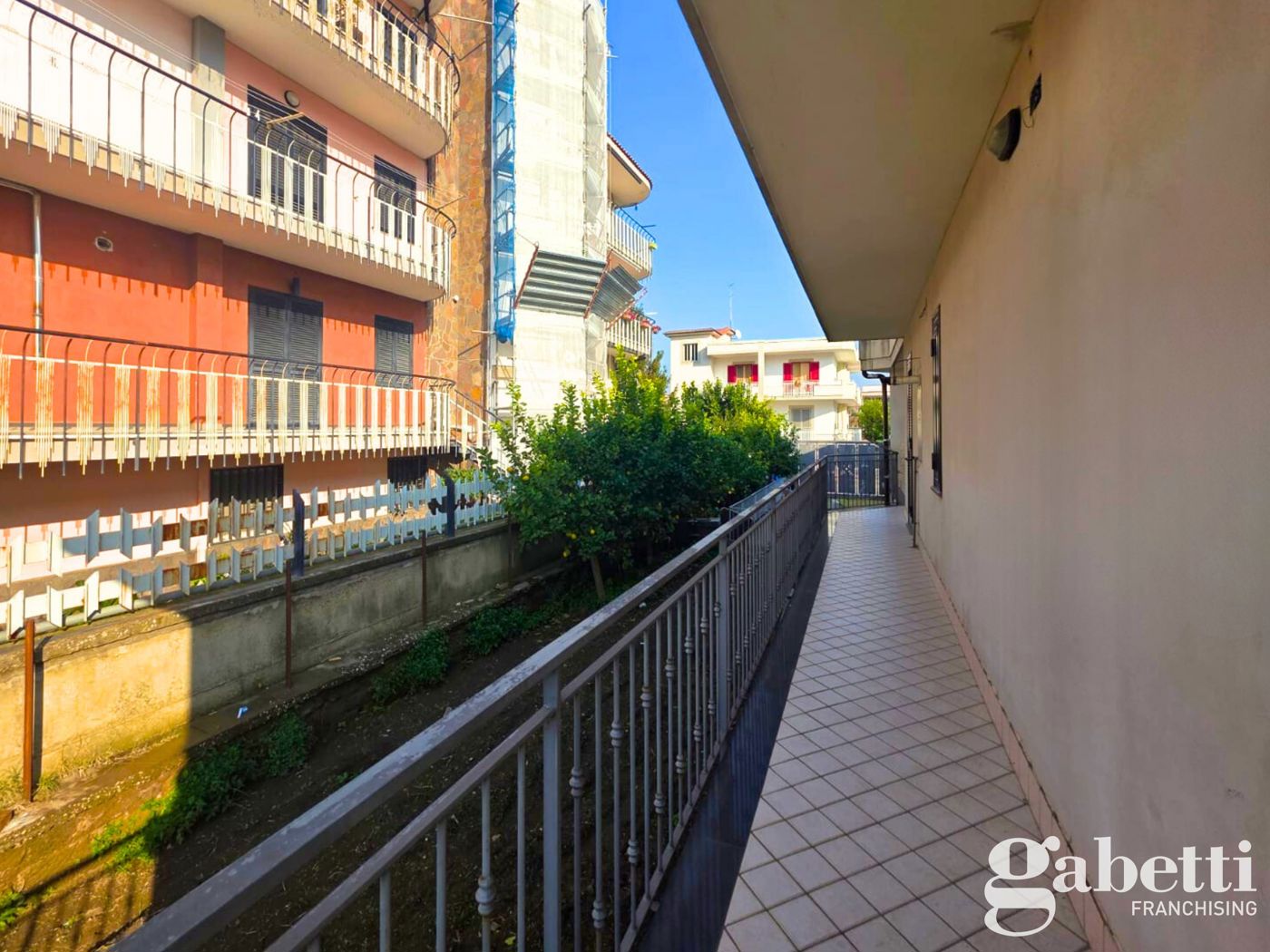 Trilocale arredato in affitto a Pomigliano d'Arco