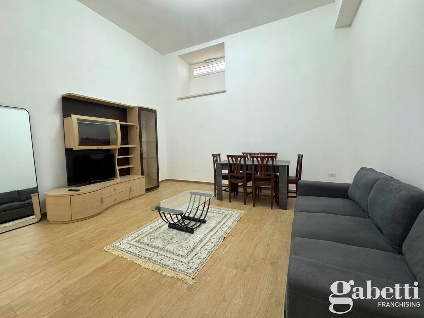 Trilocale arredato in affitto a Pomigliano d'Arco