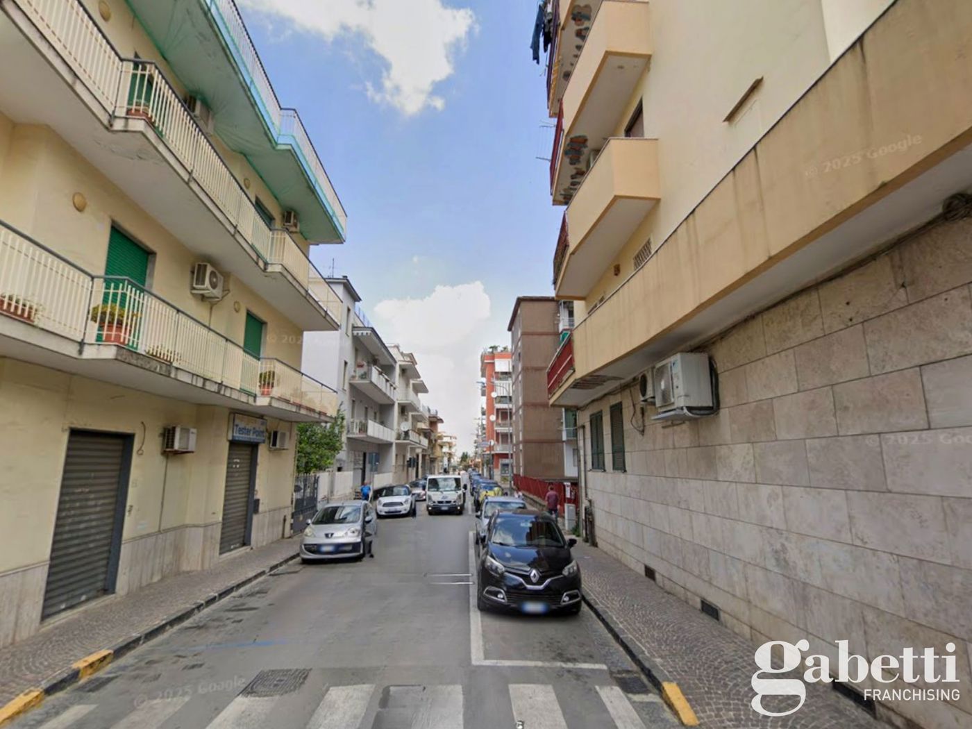 Box/Garage 60mq in vendita a Pomigliano d'Arco