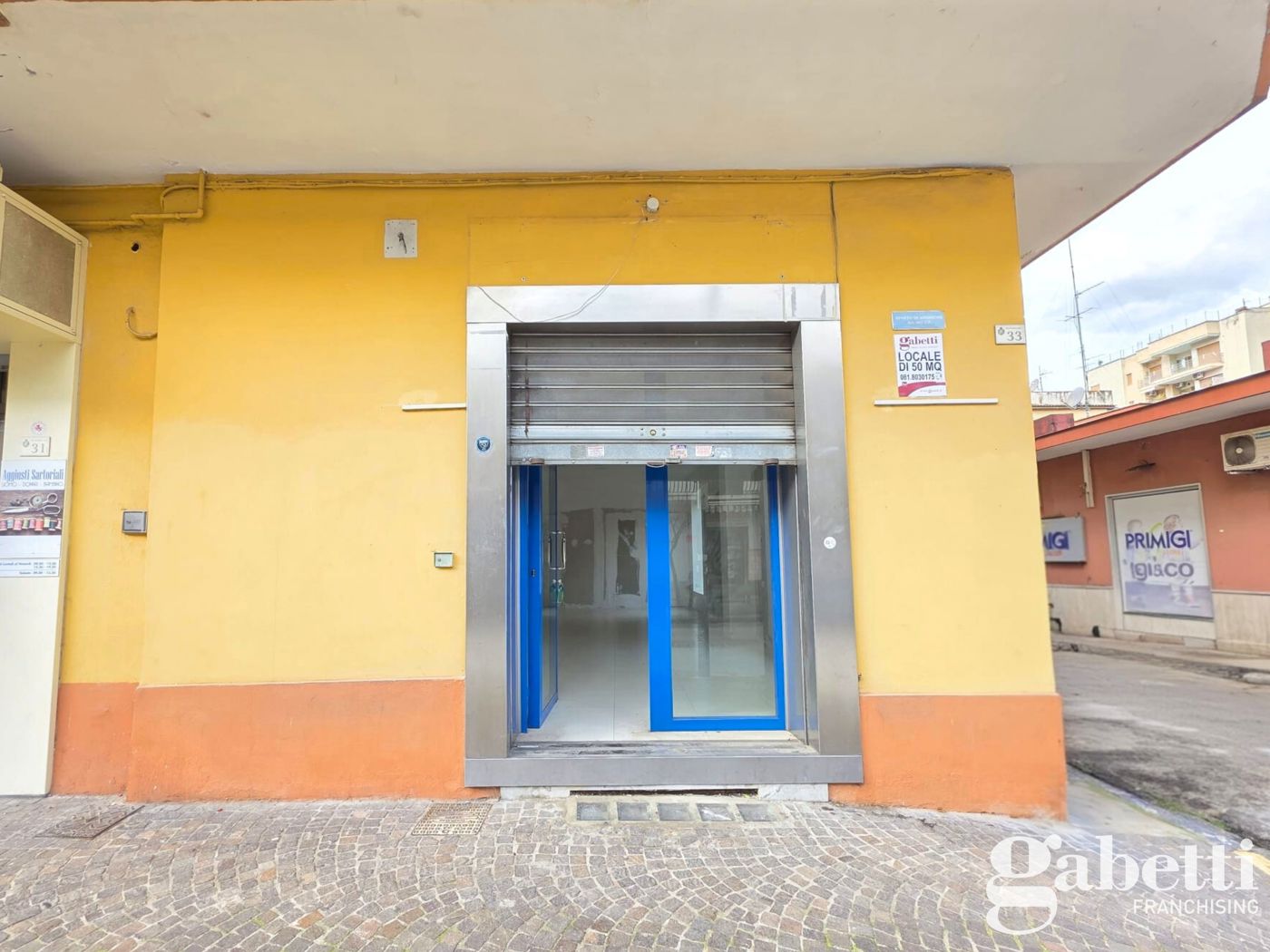 Negozio in affitto a Pomigliano d'Arco