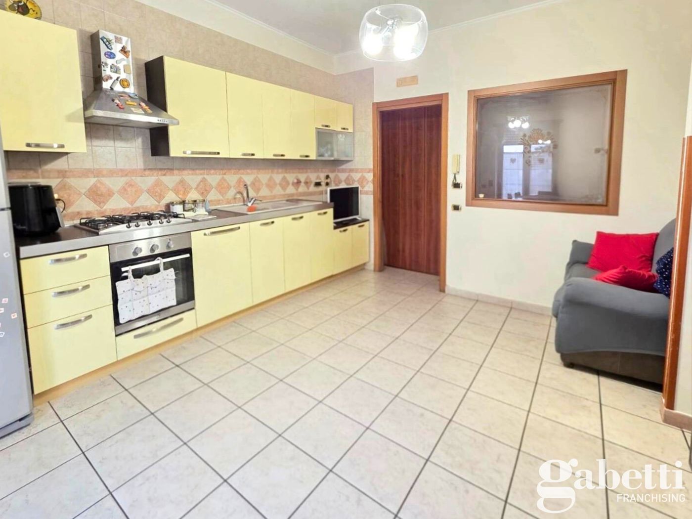 Trilocale ristrutturato a Pomigliano d'Arco