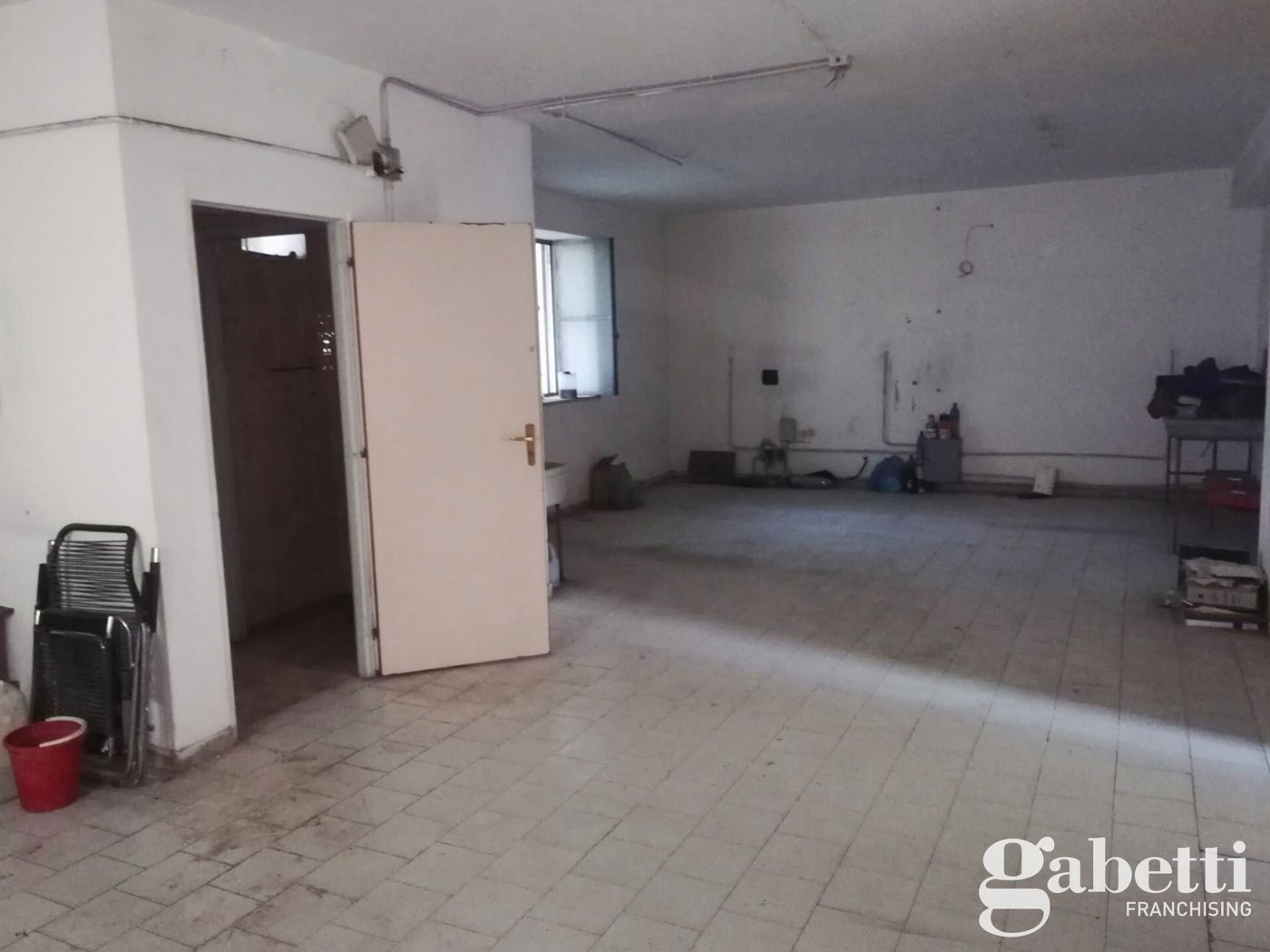 Laboratorio in vendita a Casalnuovo di Napoli