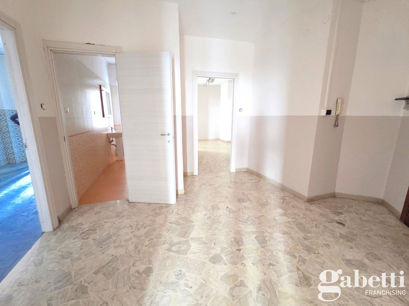 Trilocale in affitto a Pomigliano d'Arco