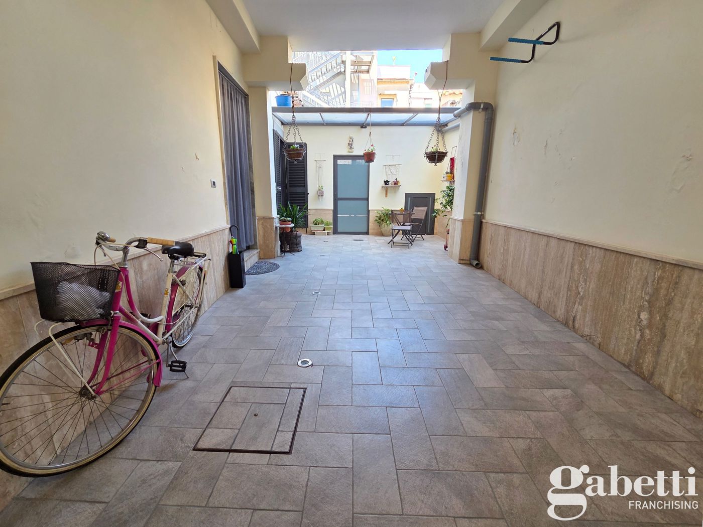 Casa indipendente con giardino a Pomigliano d'Arco