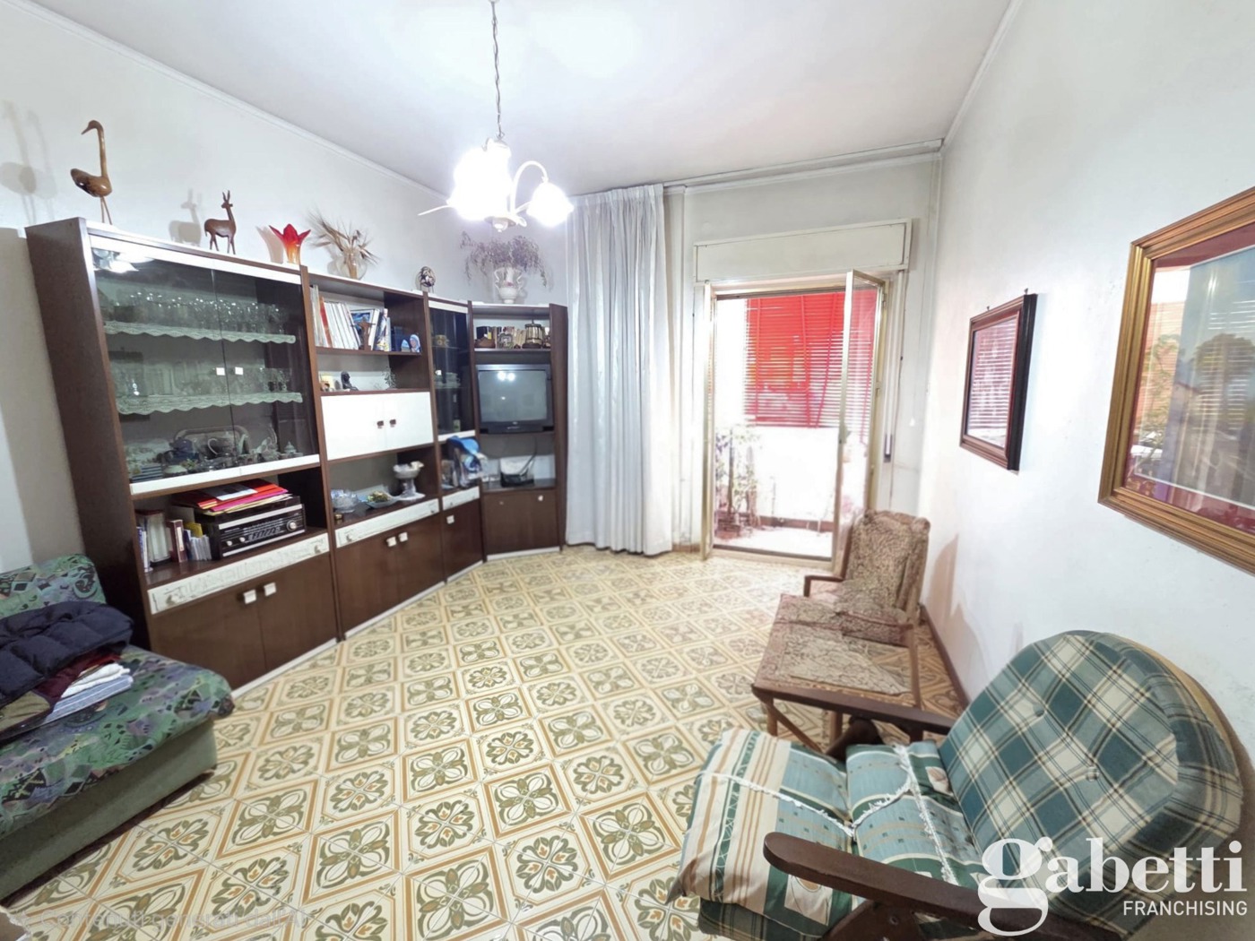 Trilocale da ristrutturare a Pomigliano d'Arco