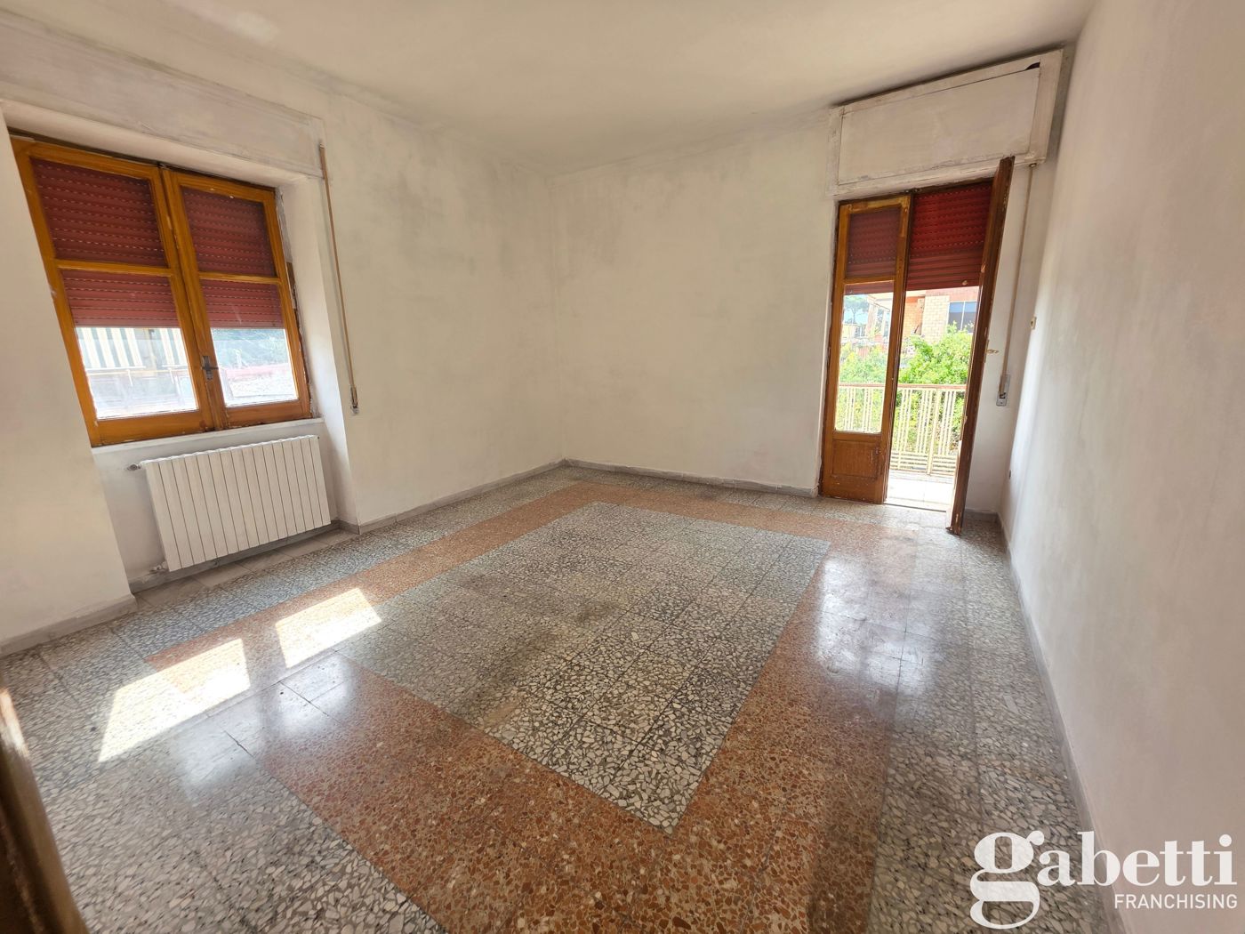 Trilocale da ristrutturare a Pomigliano d'Arco