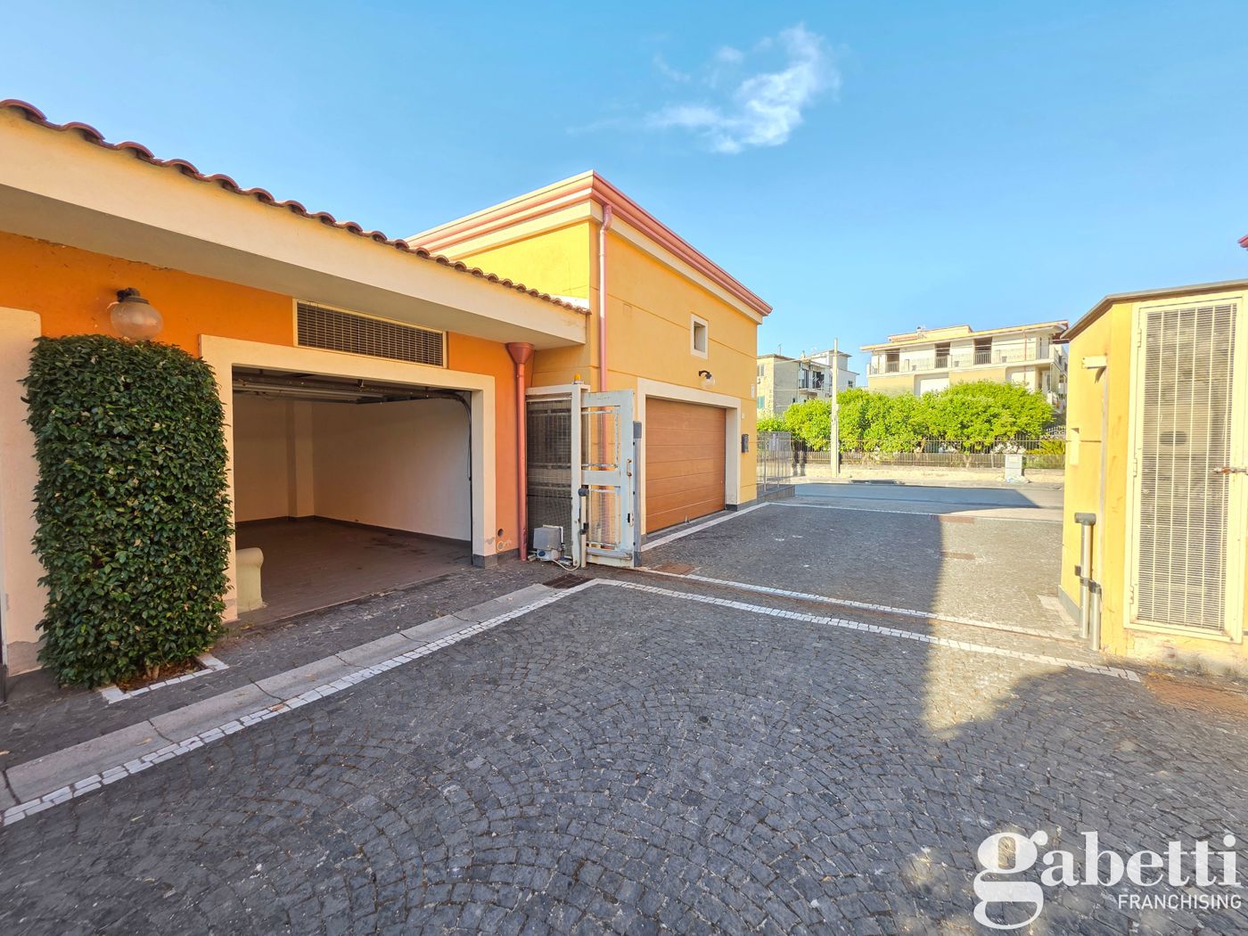 Box/Garage 20mq in affitto a Pomigliano d'Arco