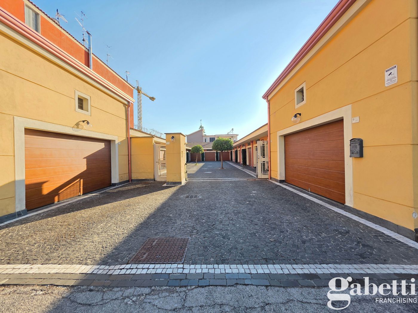 Box/Garage 20mq in affitto a Pomigliano d'Arco
