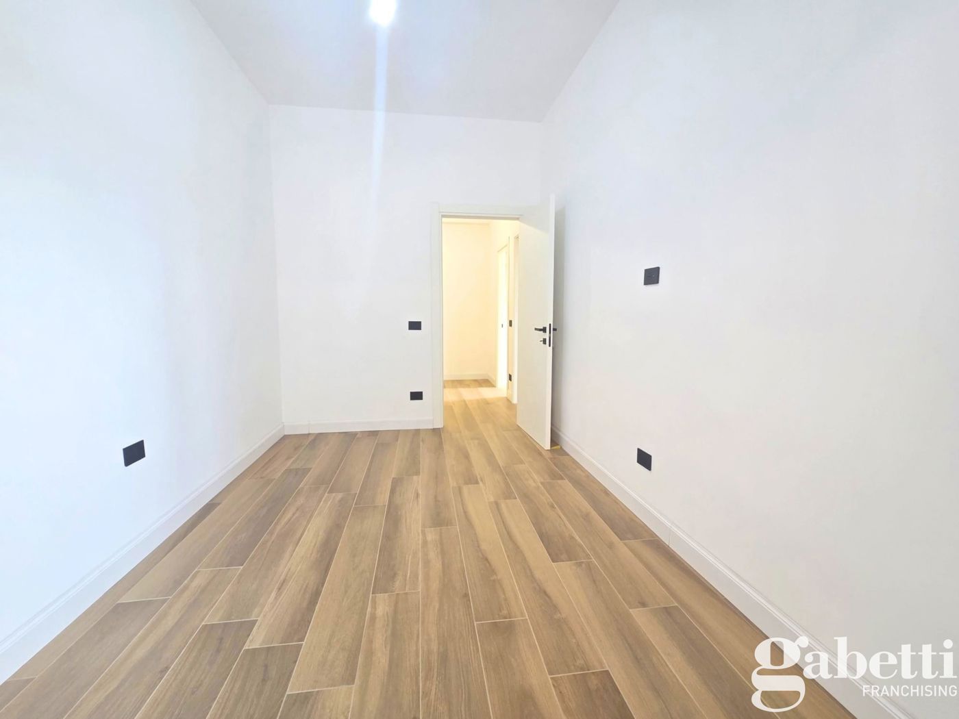 Trilocale ristrutturato a Pomigliano d'Arco