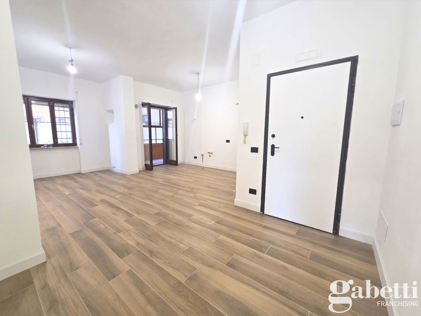 Trilocale ristrutturato a Pomigliano d'Arco