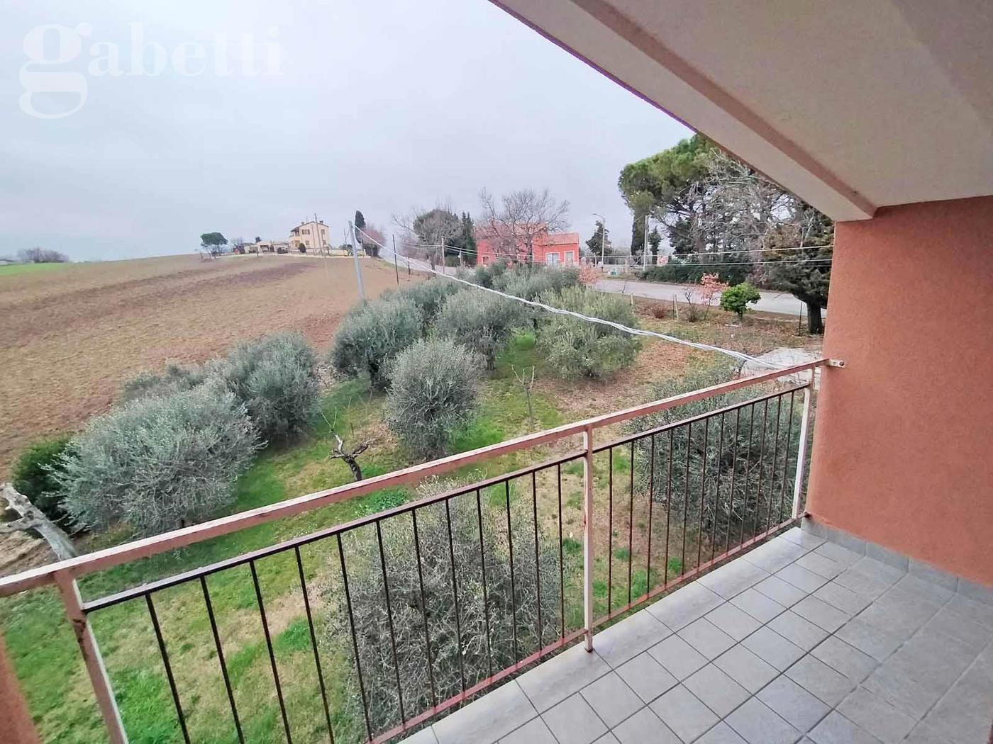 Quadrilocale con giardino a Senigallia