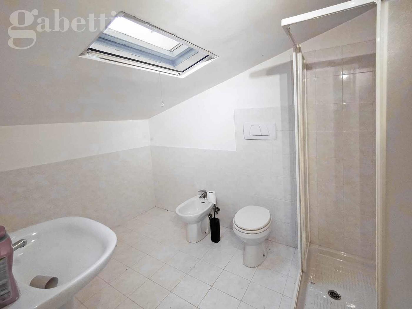 Quadrilocale con giardino a Senigallia