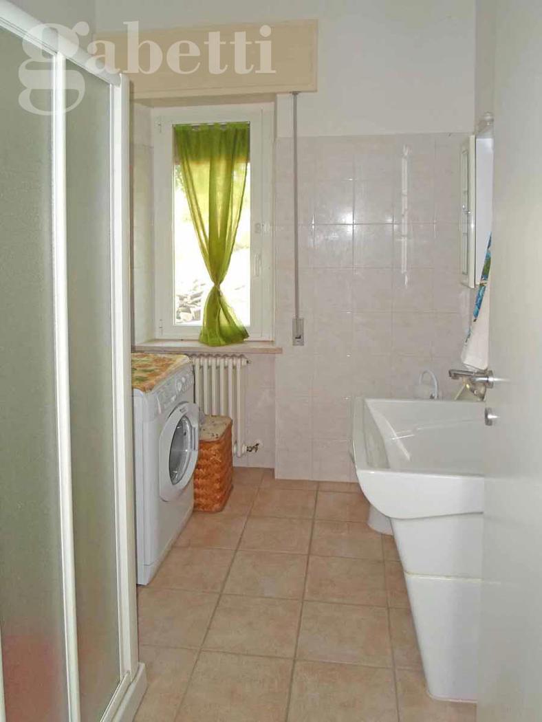 Quadrilocale con giardino a Senigallia