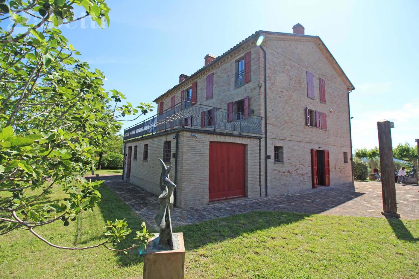 Villa Bifamiliare in vendita a Arcevia