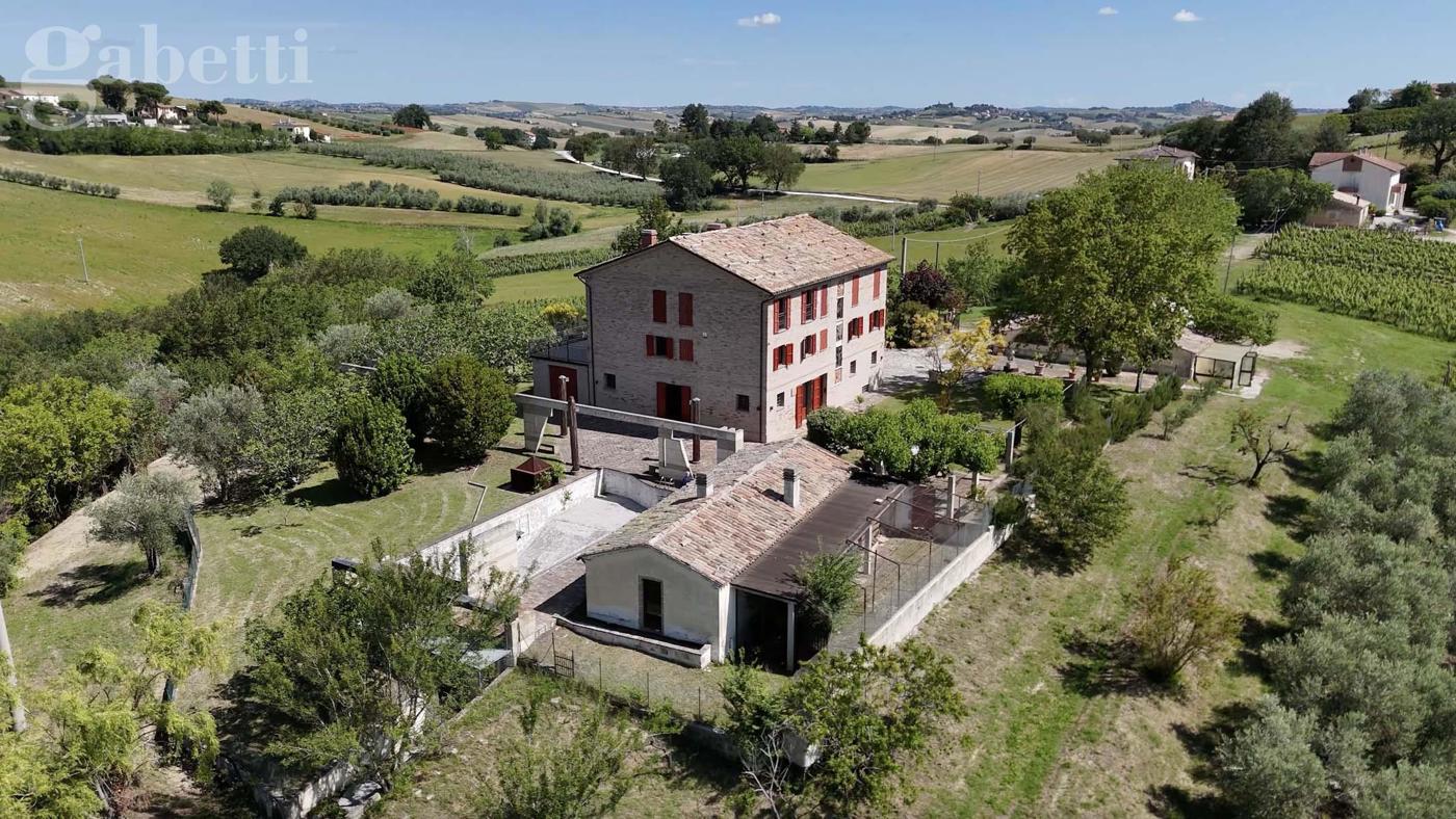 Villa Bifamiliare in vendita a Arcevia
