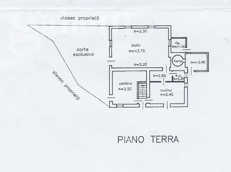 Rustico con giardino a Senigallia