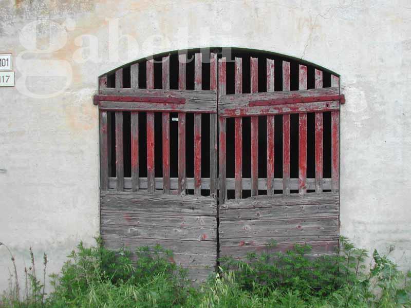 Rustico con giardino a Senigallia