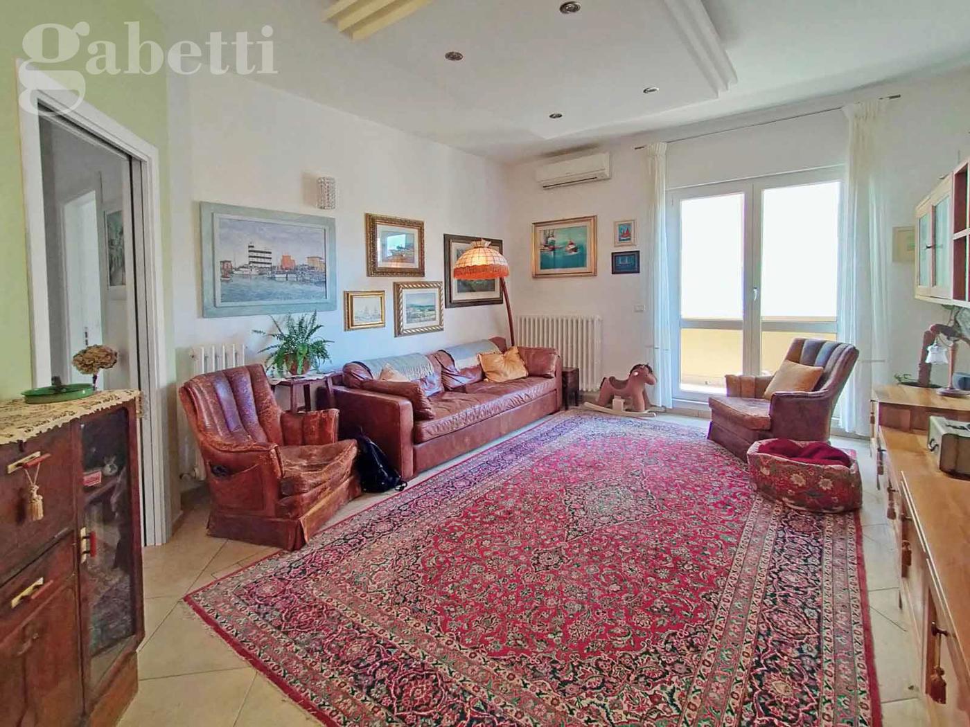 Quadrilocale ristrutturato a Senigallia