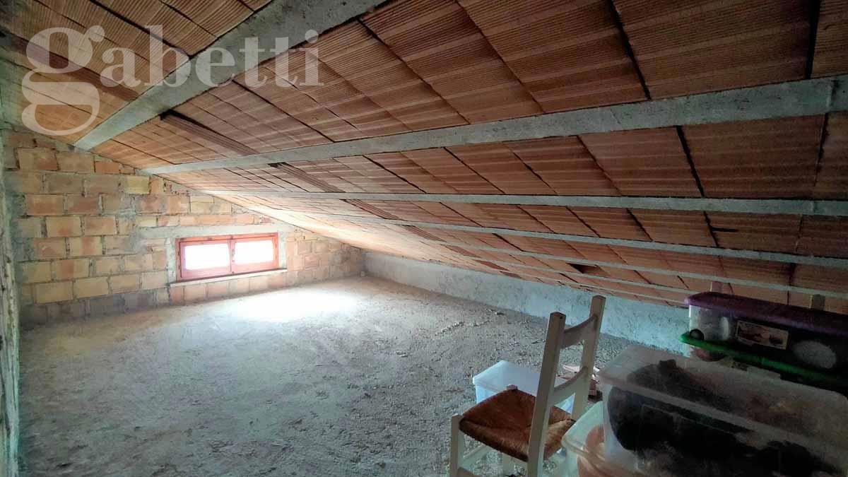 Casa indipendente con box doppio a Corinaldo