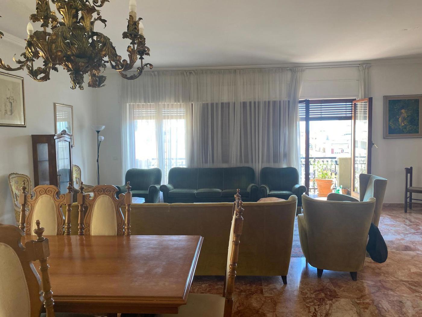 Appartamento arredato in affitto a Roma