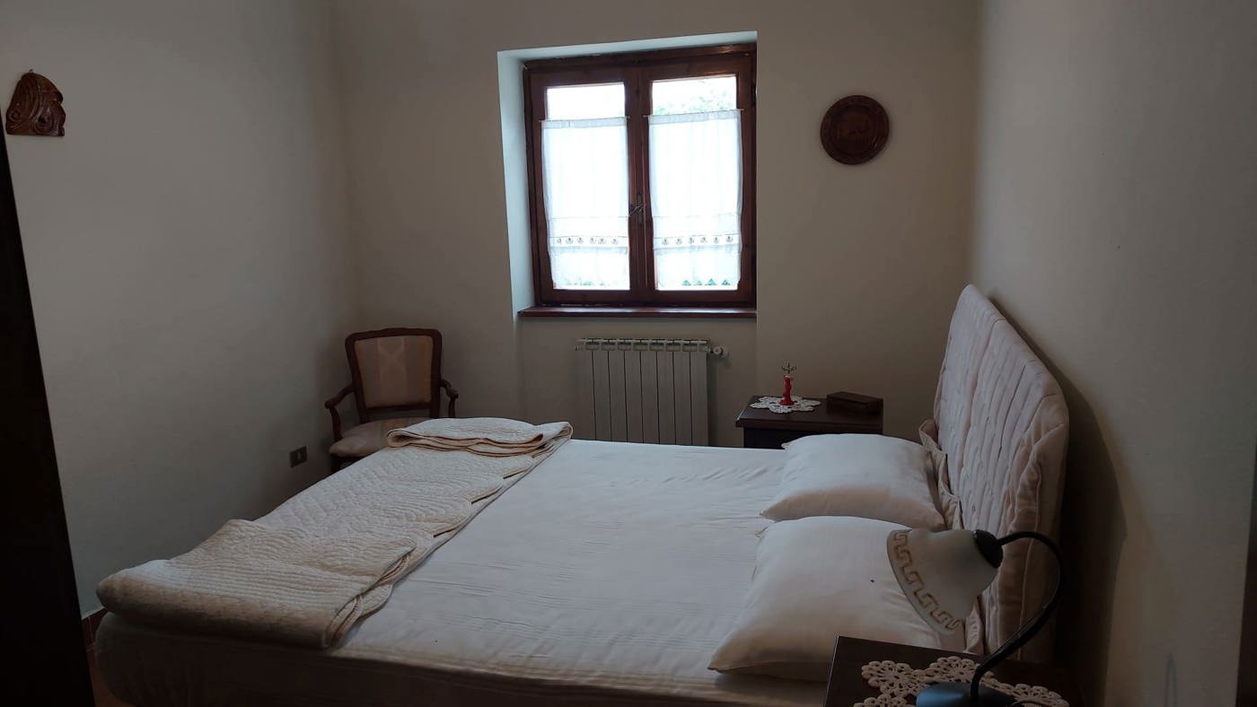 Villa con giardino a Trevi nel Lazio