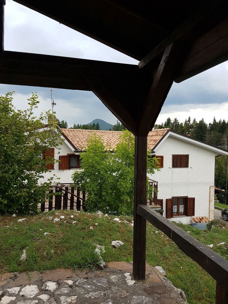 Villa con giardino a Trevi nel Lazio