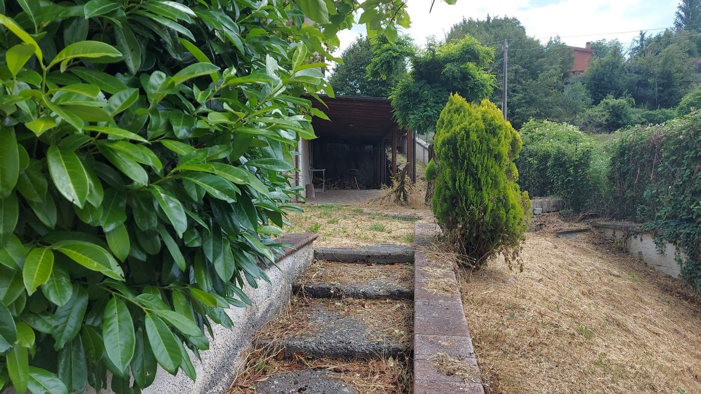 Villa con giardino a Trevi nel Lazio