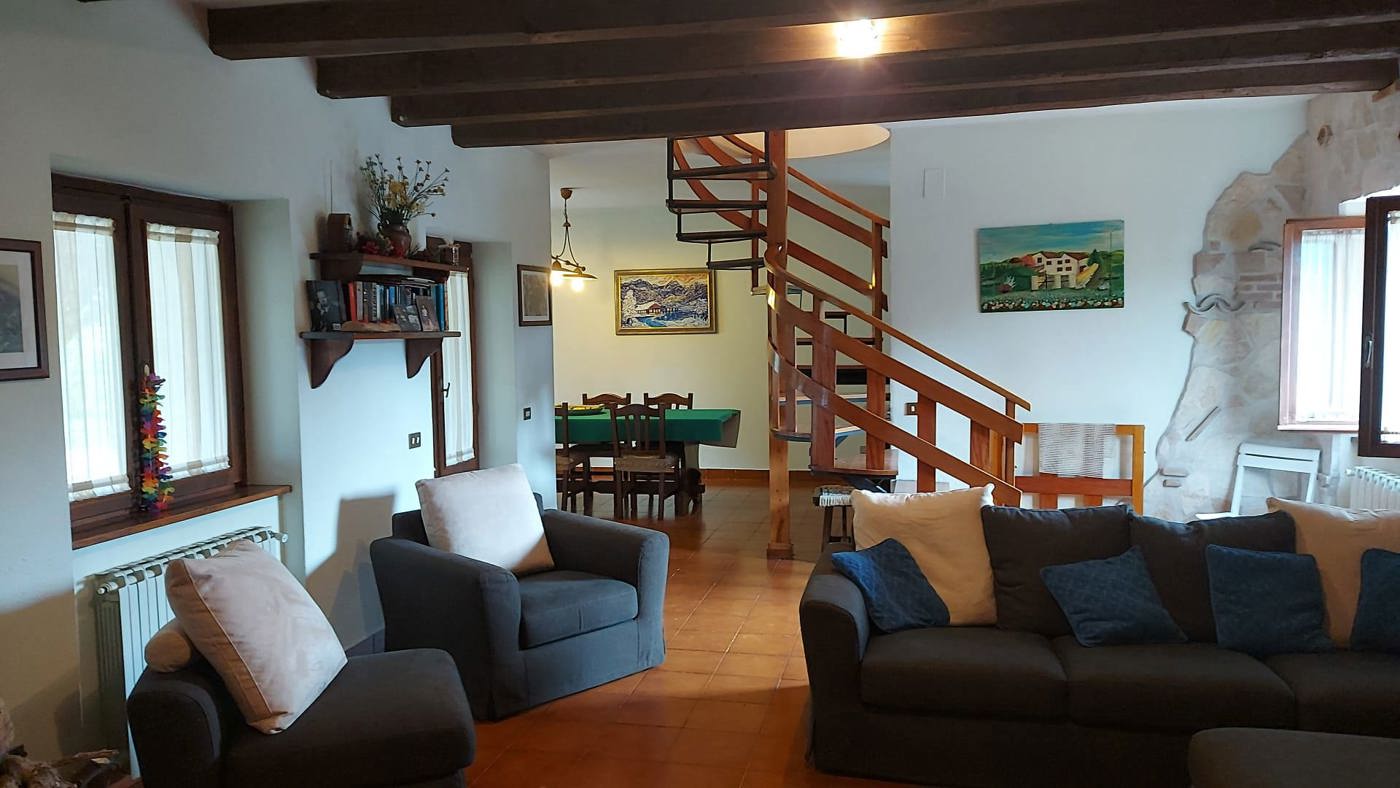 Villa con giardino a Trevi nel Lazio