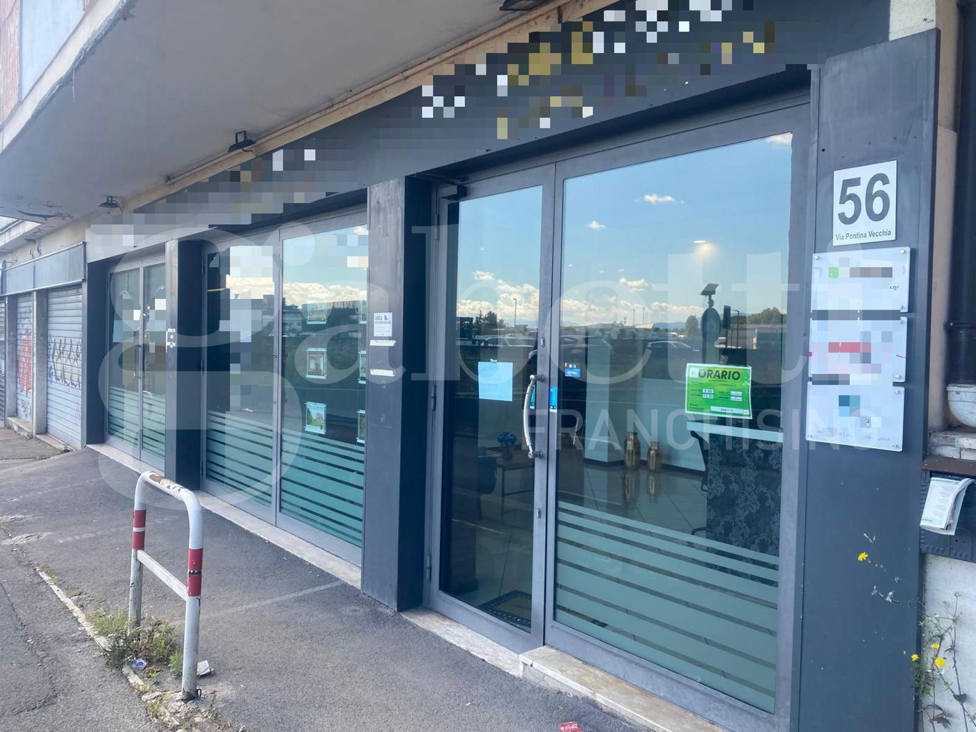 Negozio in vendita a Pomezia