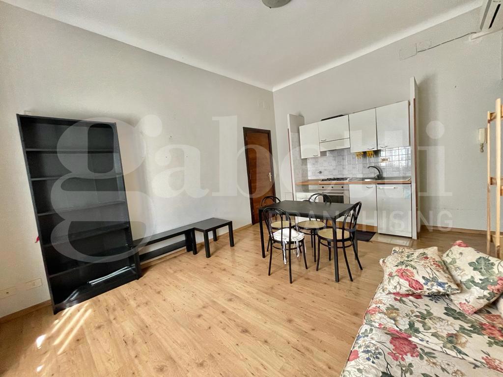 Bilocale arredato in affitto a Roma