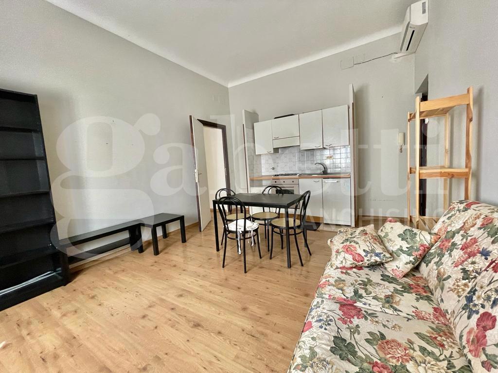 Bilocale arredato in affitto a Roma