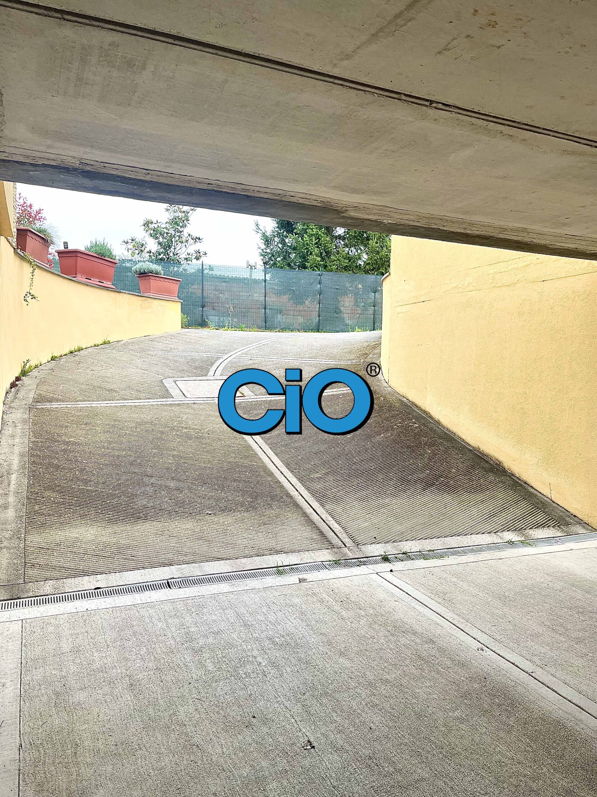 Posto auto coperto in vendita a Medicina