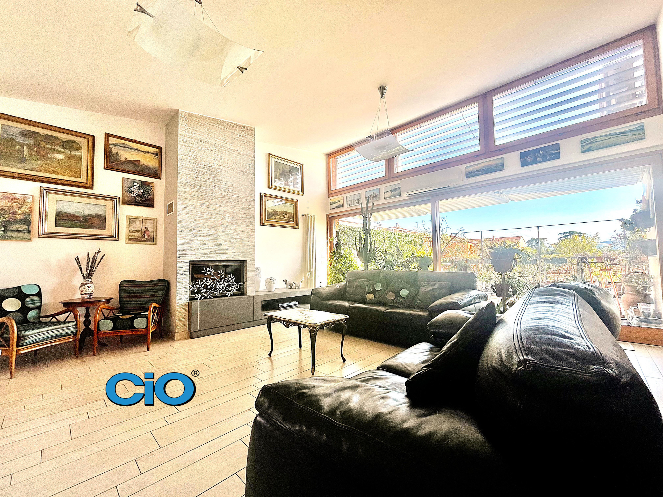 Attico con terrazzo a Bologna