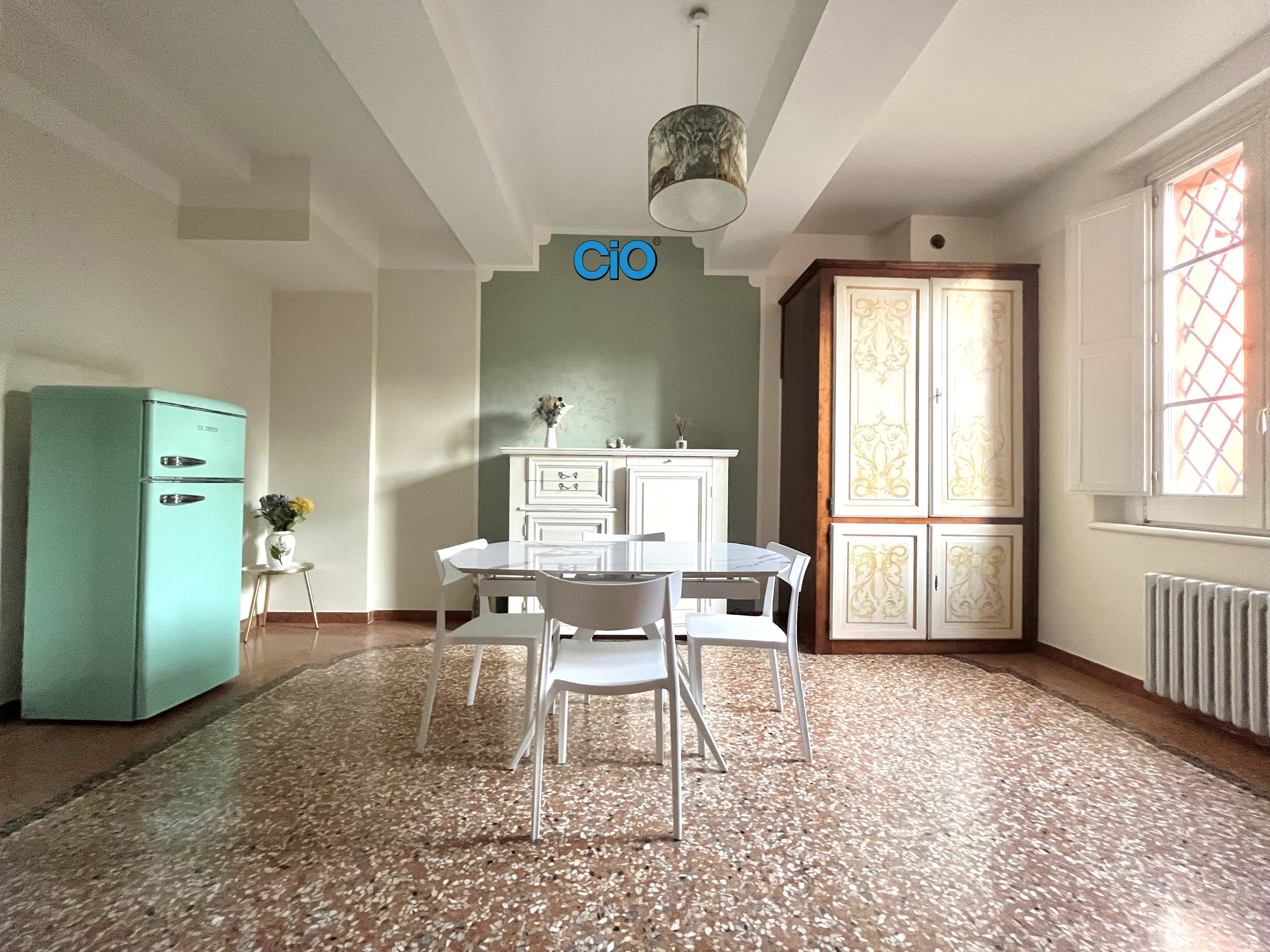 Quadrilocale con giardino a Bologna