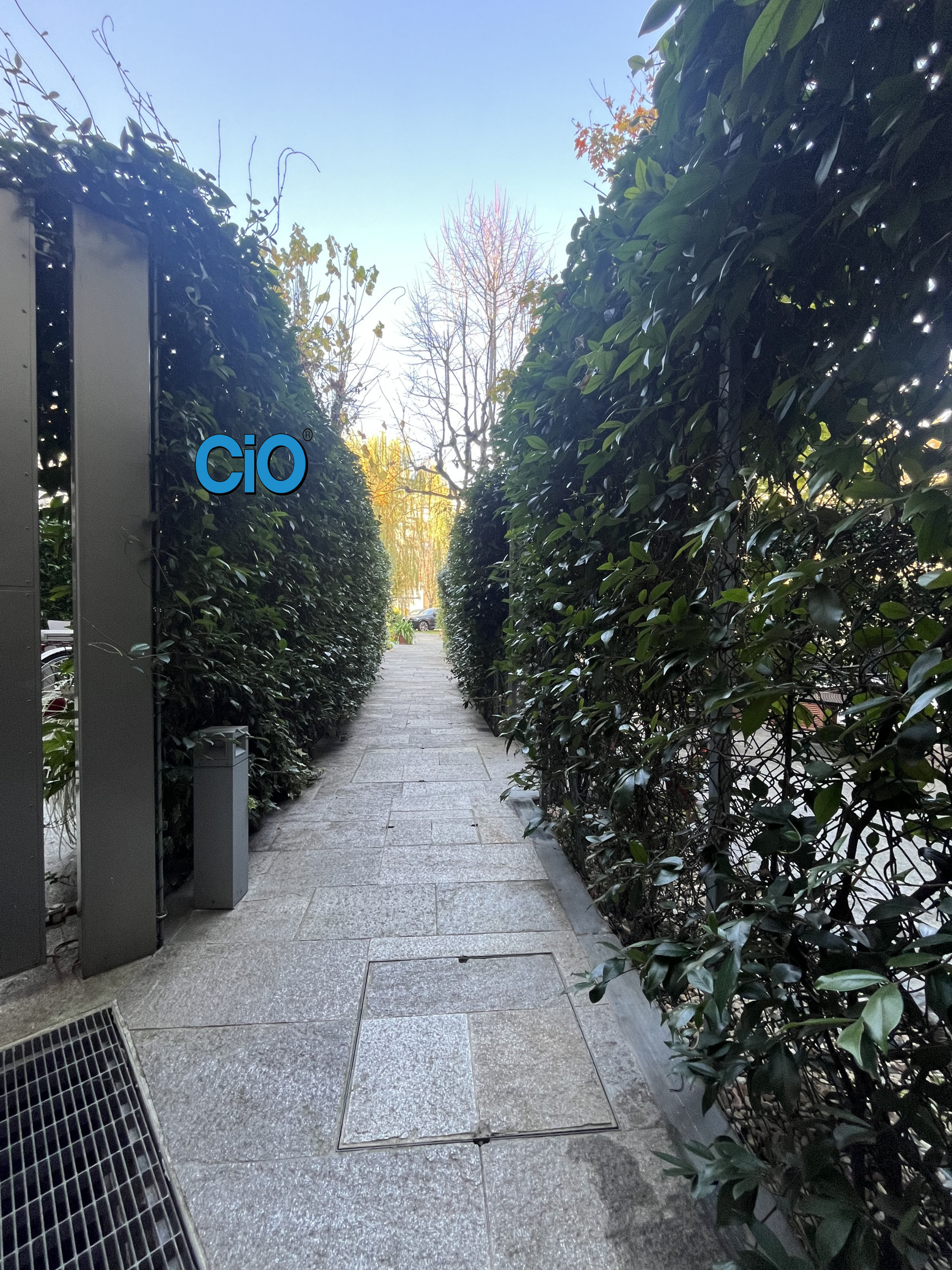 Locale commerciale nuova a Bologna