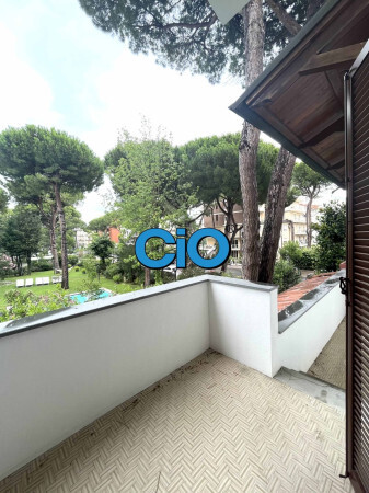 Villa con giardino a Cervia