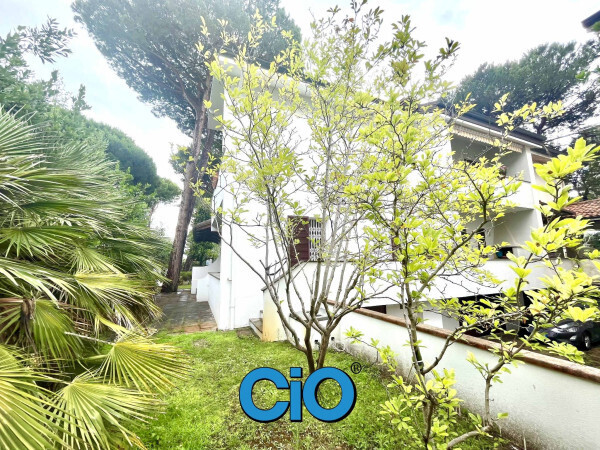 Villa con giardino, Cervia milano marittima