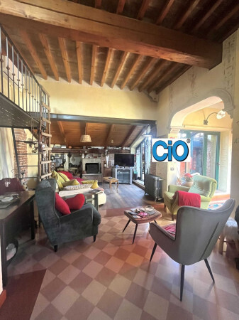 Mansarda con terrazzo a Bologna