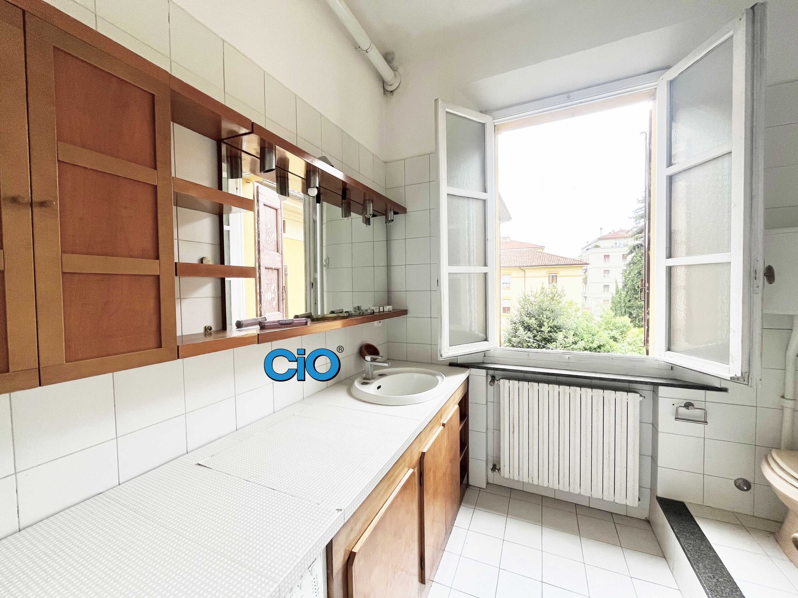 Appartamento in vendita a Bologna