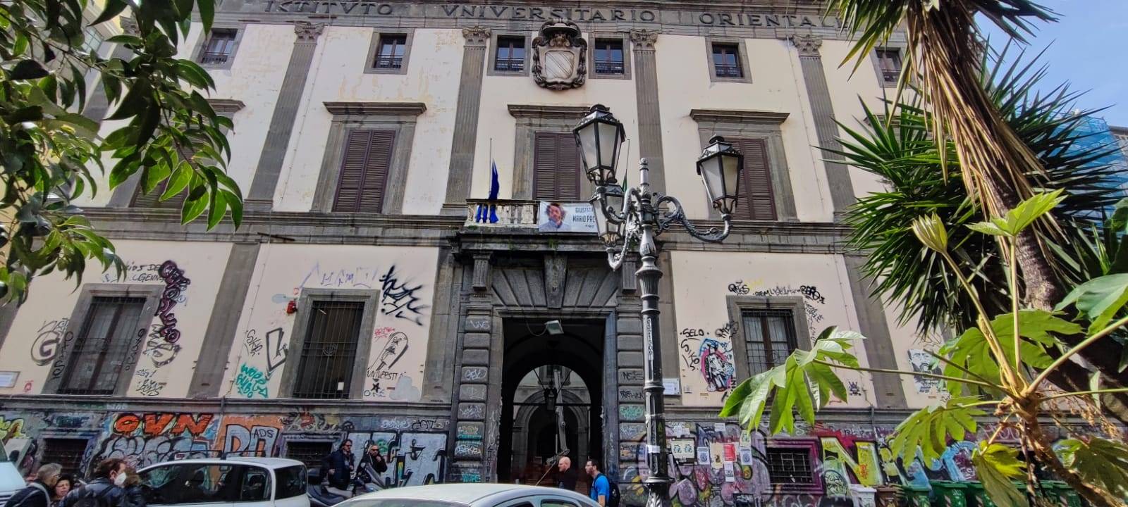 Negozio in vendita, Napoli centro storico